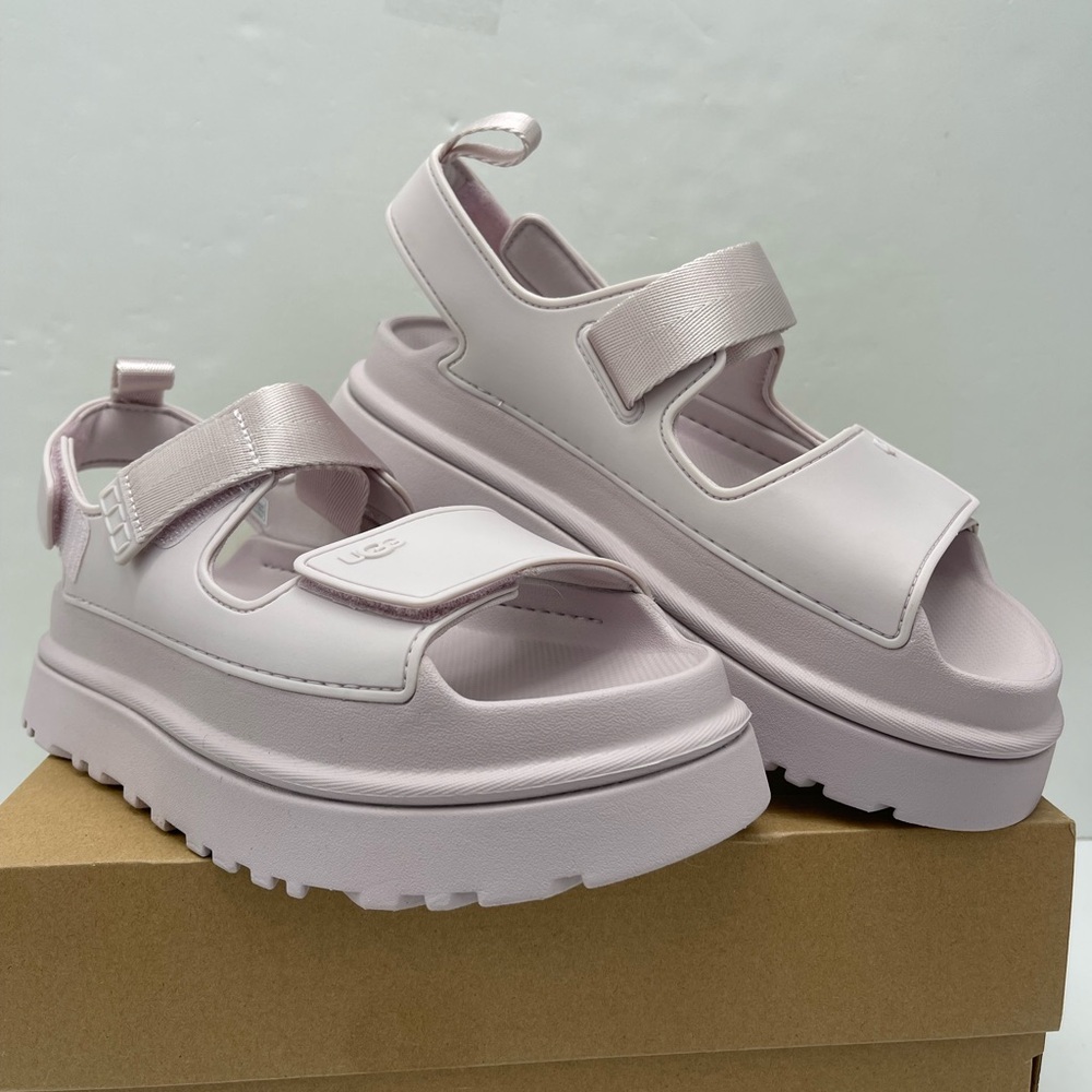 UGG Platform Sandals 
W / 1152685
W GOLDENGLOW
BYF Bay Fog
New - Picture 4 of 16